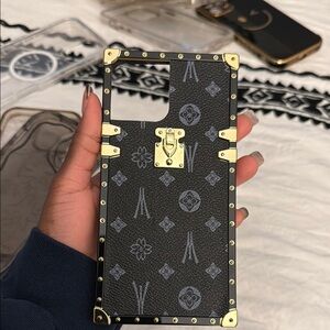 Chic Black and Gold Patterned Phone Case